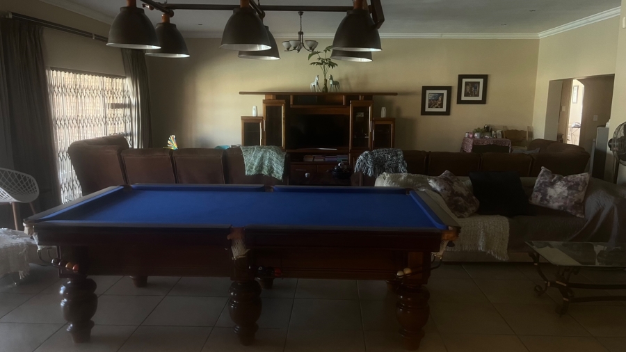 5 Bedroom Property for Sale in Benoni AH Gauteng