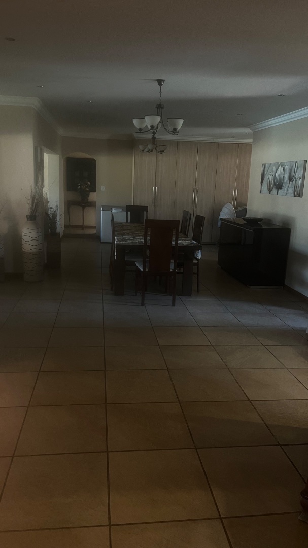 5 Bedroom Property for Sale in Benoni AH Gauteng