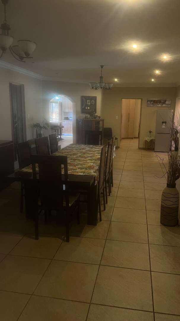 5 Bedroom Property for Sale in Benoni AH Gauteng