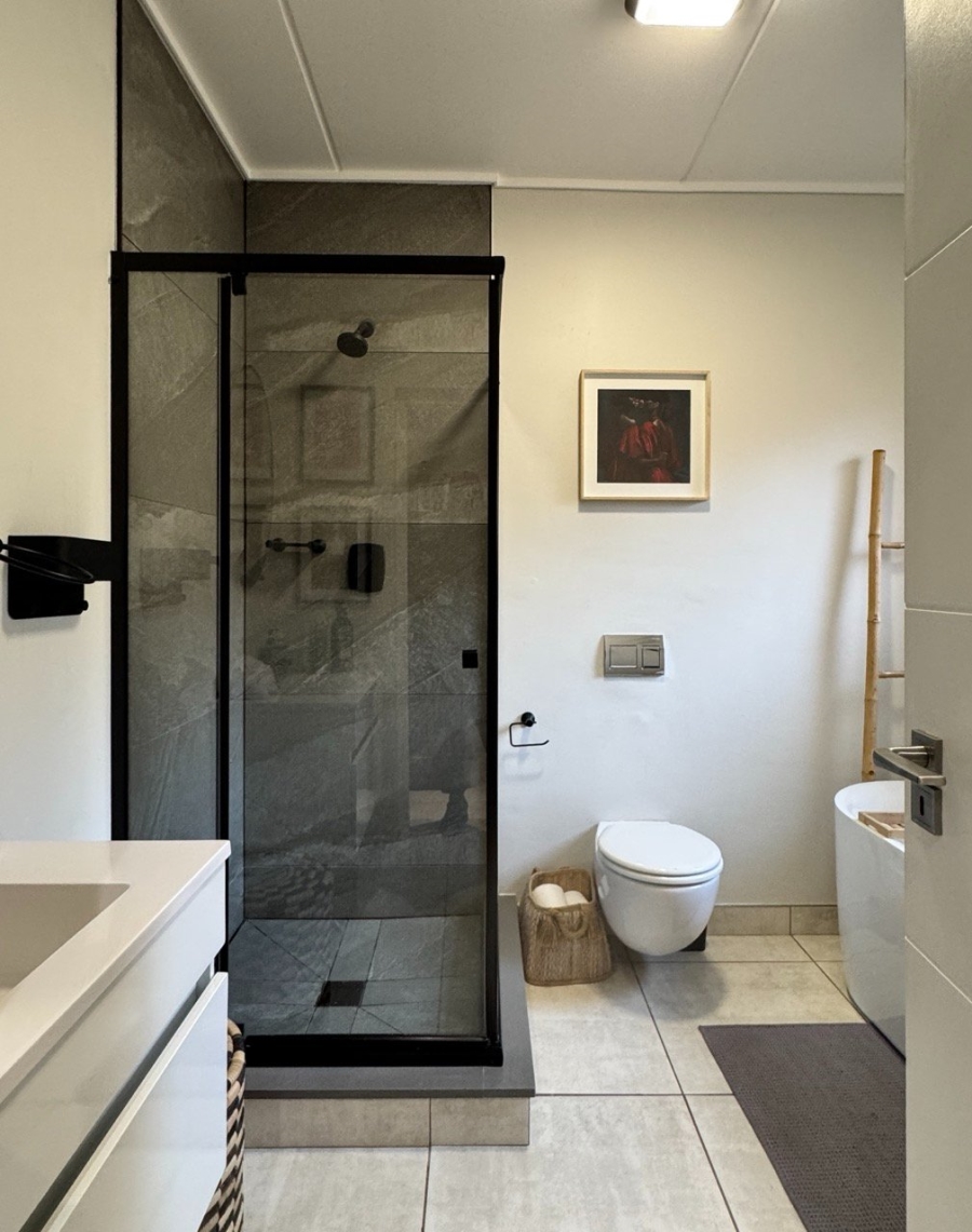 To Let 3 Bedroom Property for Rent in The Polofields Gauteng