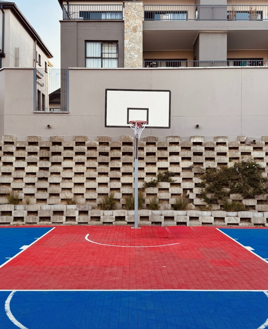 To Let 3 Bedroom Property for Rent in The Polofields Gauteng