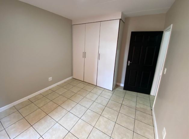 2 Bedroom Property for Sale in Kosmosdal Gauteng