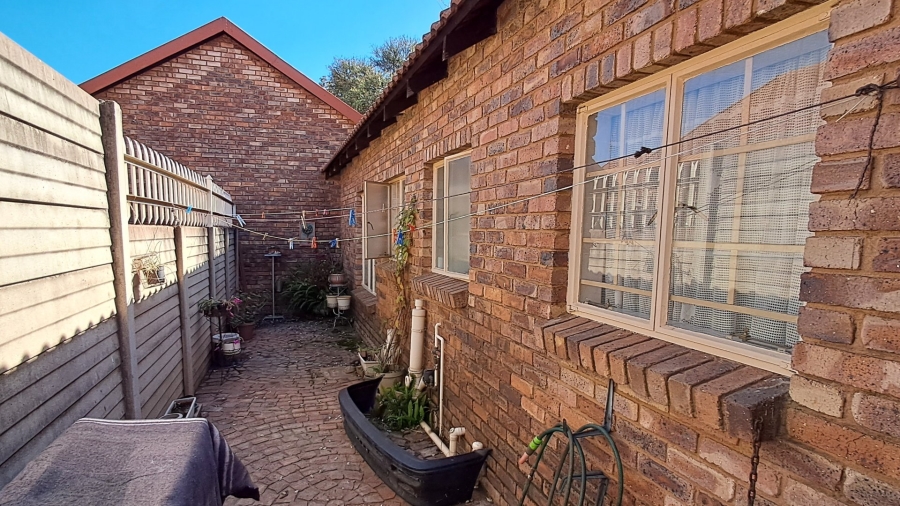 3 Bedroom Property for Sale in Claremont Gauteng