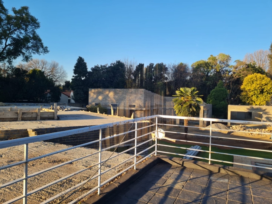 8 Bedroom Property for Sale in Saxonwold Gauteng