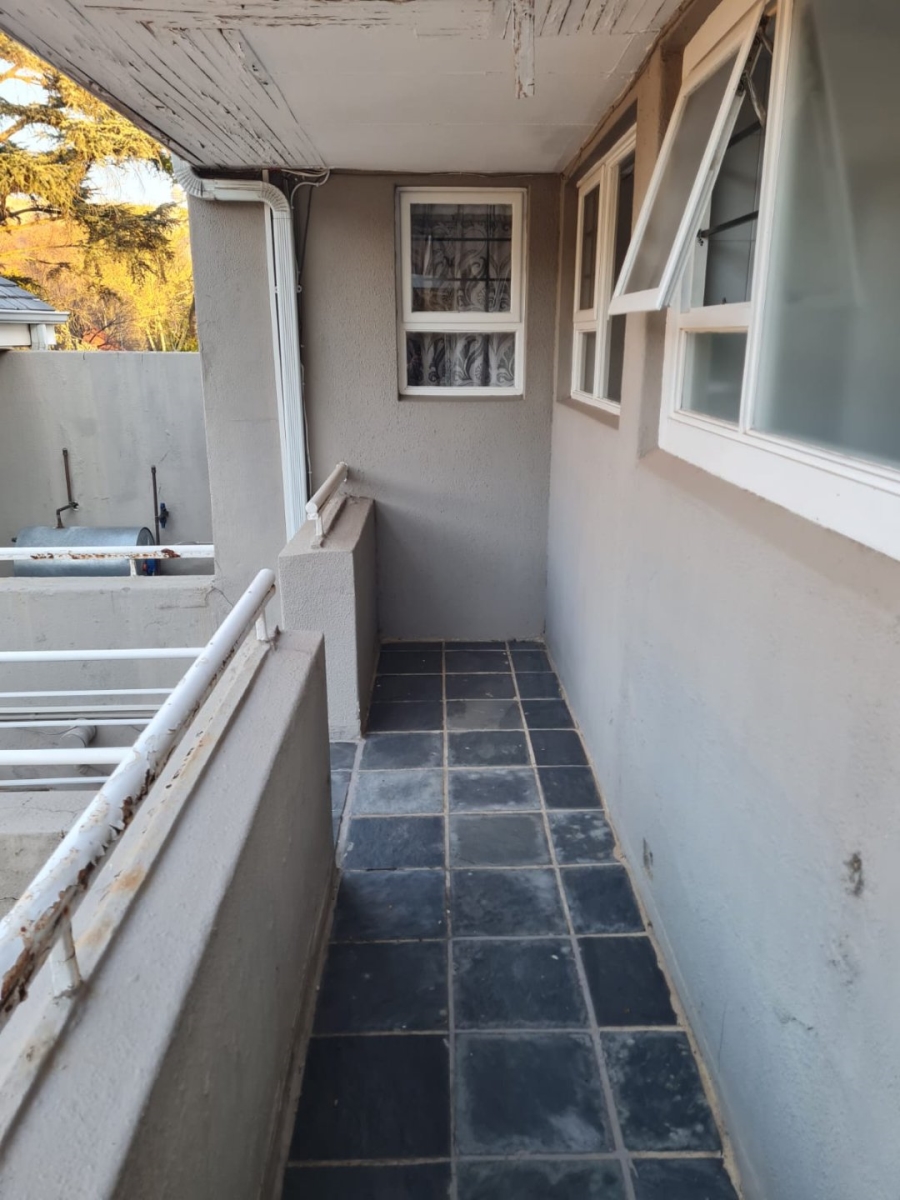 8 Bedroom Property for Sale in Saxonwold Gauteng