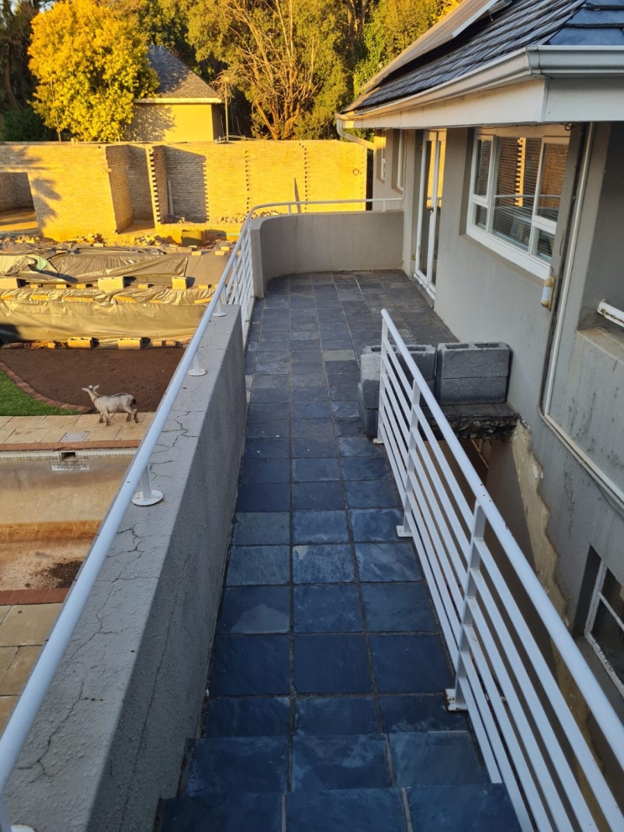 8 Bedroom Property for Sale in Saxonwold Gauteng
