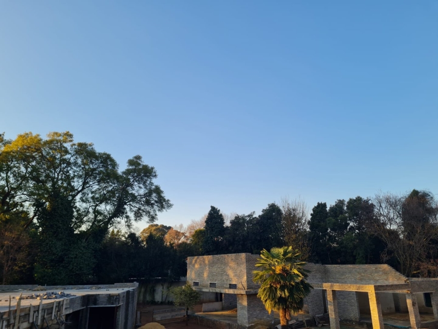 8 Bedroom Property for Sale in Saxonwold Gauteng