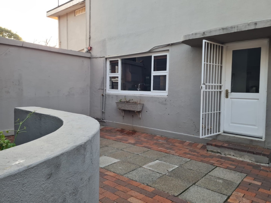 8 Bedroom Property for Sale in Saxonwold Gauteng