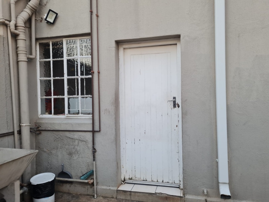 8 Bedroom Property for Sale in Saxonwold Gauteng