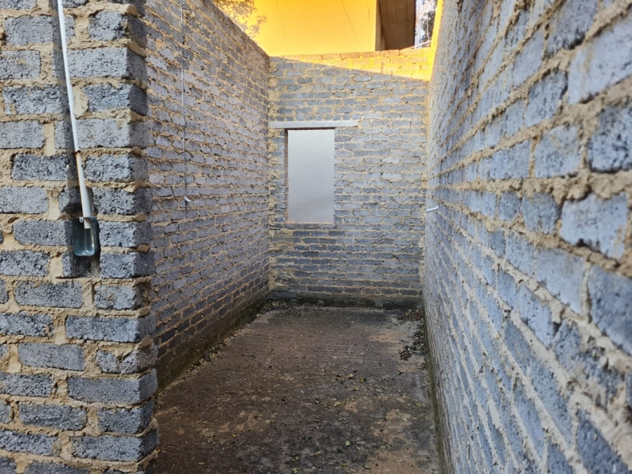8 Bedroom Property for Sale in Saxonwold Gauteng