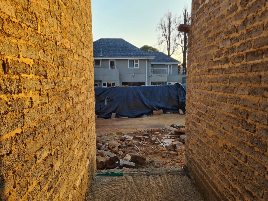 8 Bedroom Property for Sale in Saxonwold Gauteng