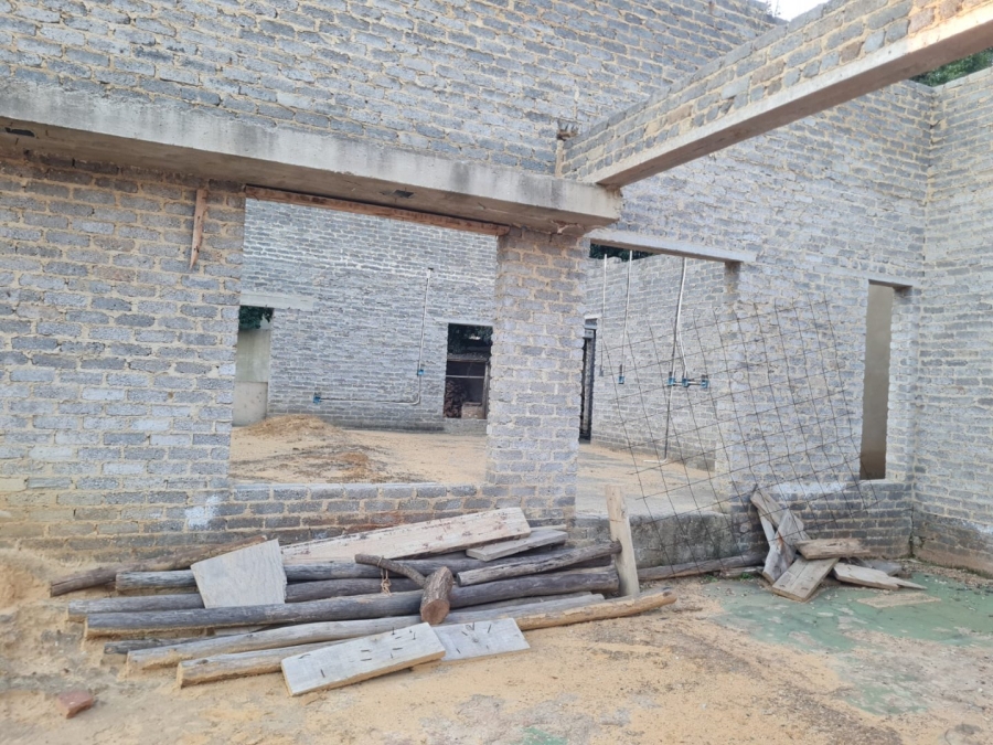 8 Bedroom Property for Sale in Saxonwold Gauteng