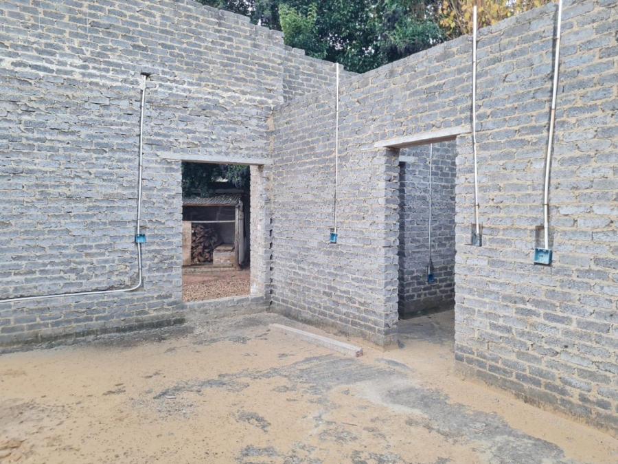 8 Bedroom Property for Sale in Saxonwold Gauteng