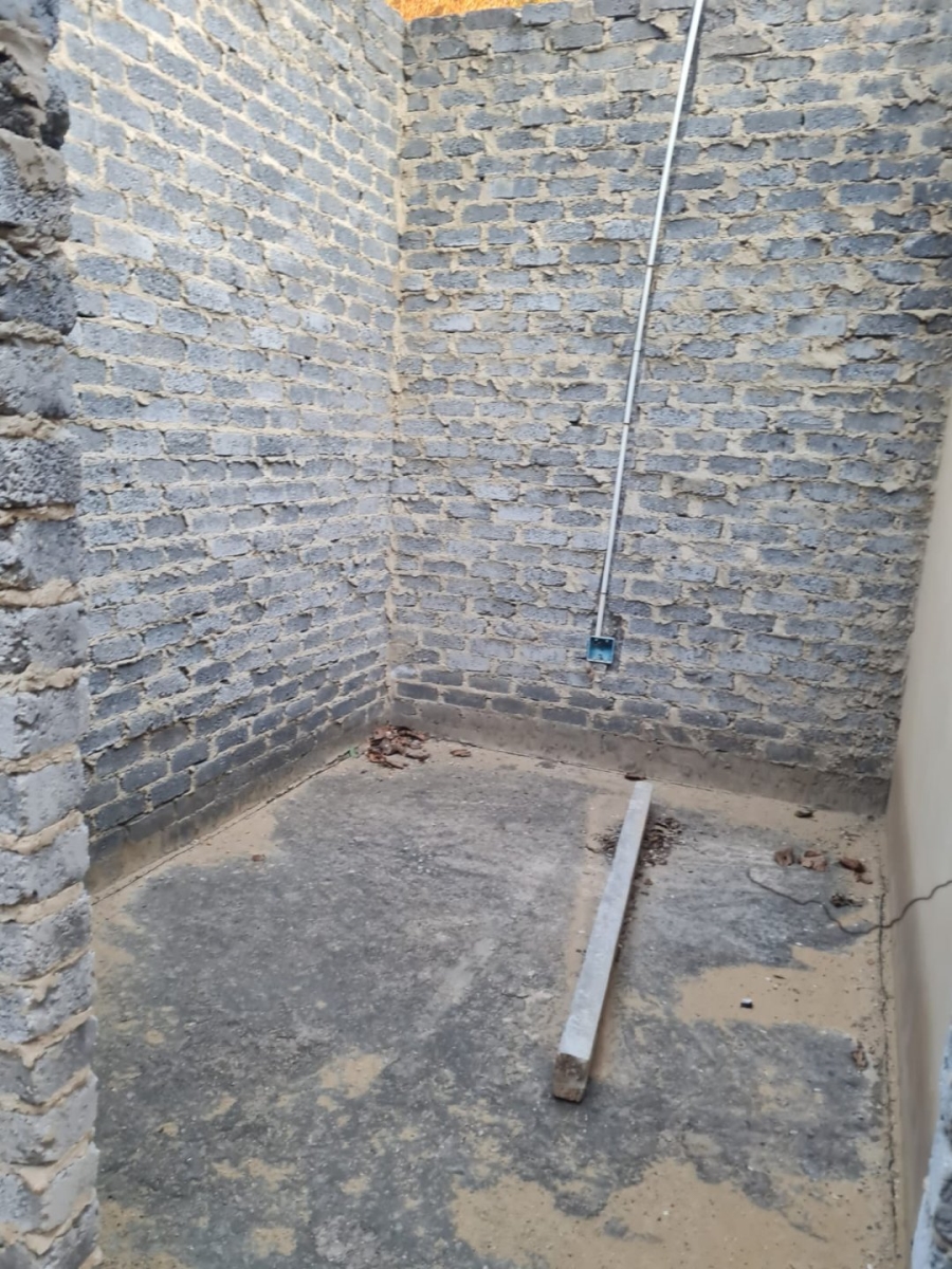 8 Bedroom Property for Sale in Saxonwold Gauteng