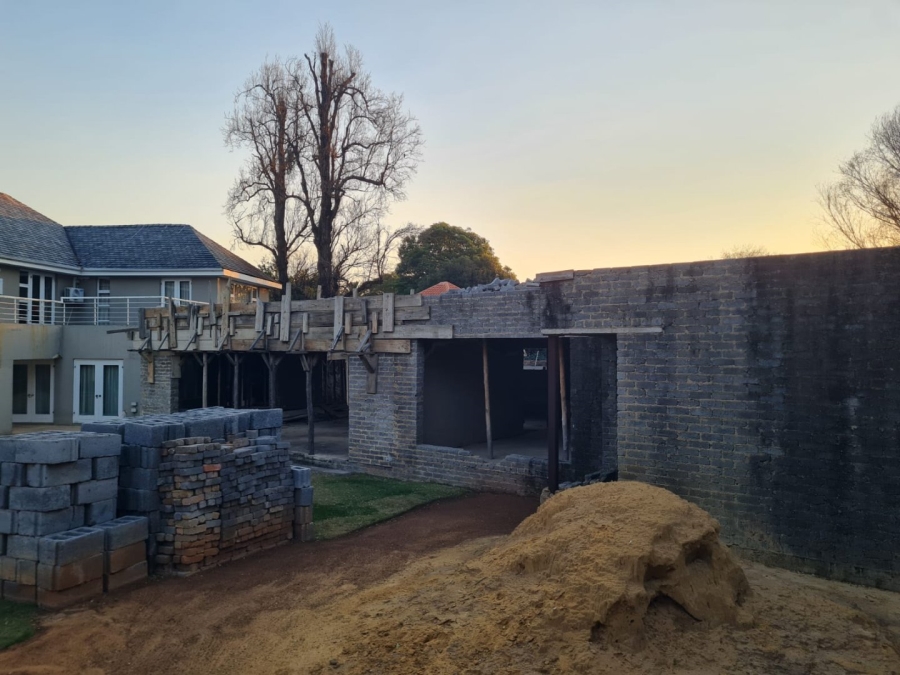 8 Bedroom Property for Sale in Saxonwold Gauteng