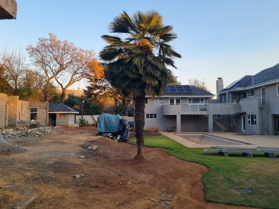 8 Bedroom Property for Sale in Saxonwold Gauteng