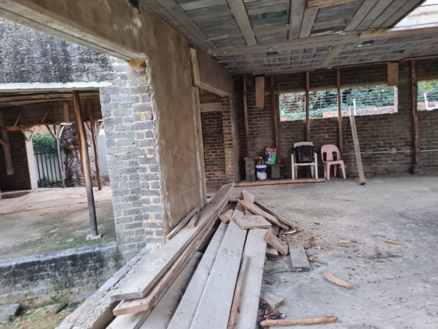 8 Bedroom Property for Sale in Saxonwold Gauteng