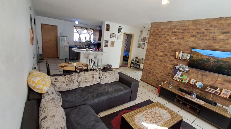 2 Bedroom Property for Sale in Mountain View Gauteng