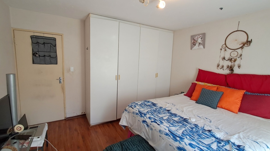 2 Bedroom Property for Sale in Mountain View Gauteng