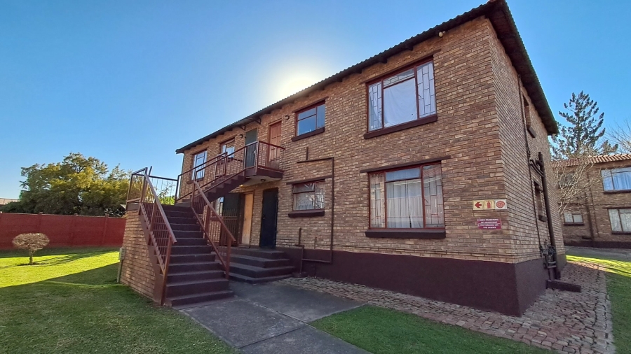 2 Bedroom Property for Sale in Mountain View Gauteng