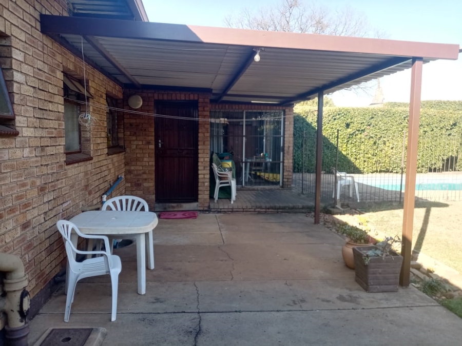 4 Bedroom Property for Sale in Silverton Gauteng