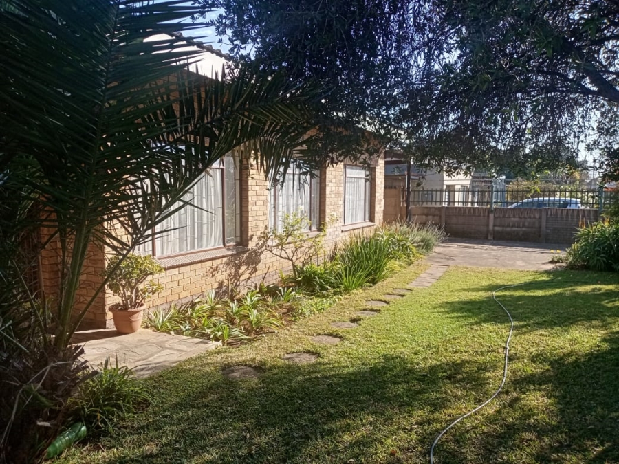 4 Bedroom Property for Sale in Silverton Gauteng