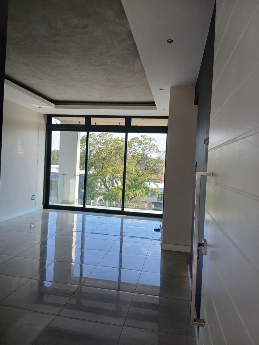 2 Bedroom Property for Sale in Rosebank Gauteng