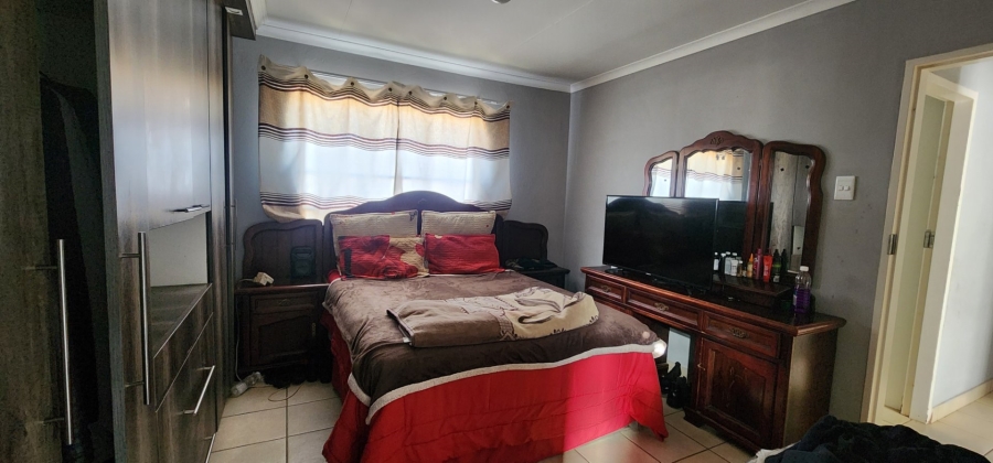 3 Bedroom Property for Sale in Sky City Gauteng