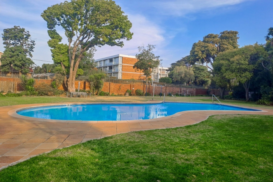  Bedroom Property for Sale in Hyde Park Gauteng