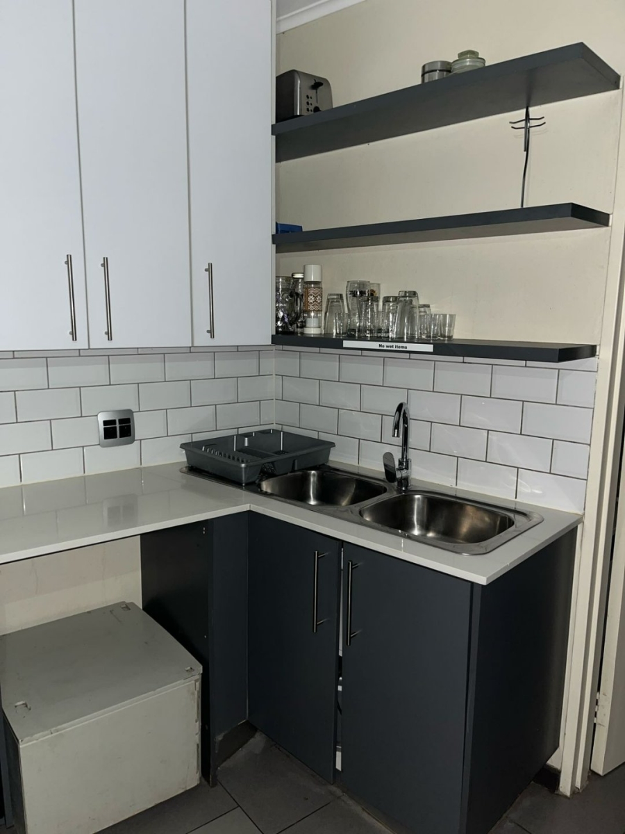 2 Bedroom Property for Sale in Hatfield Gauteng