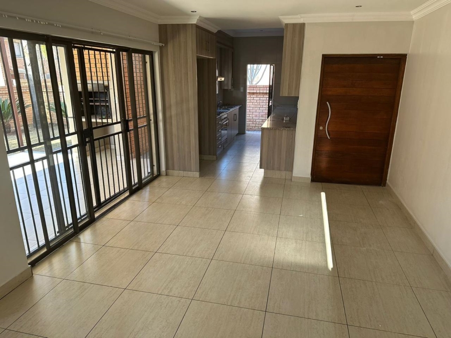 To Let 3 Bedroom Property for Rent in Equestria Gauteng