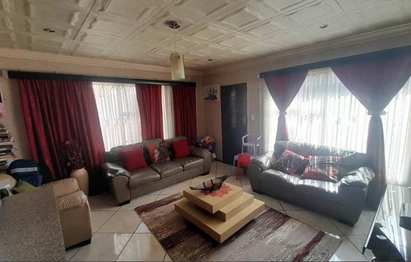 3 Bedroom Property for Sale in The Orchards Gauteng