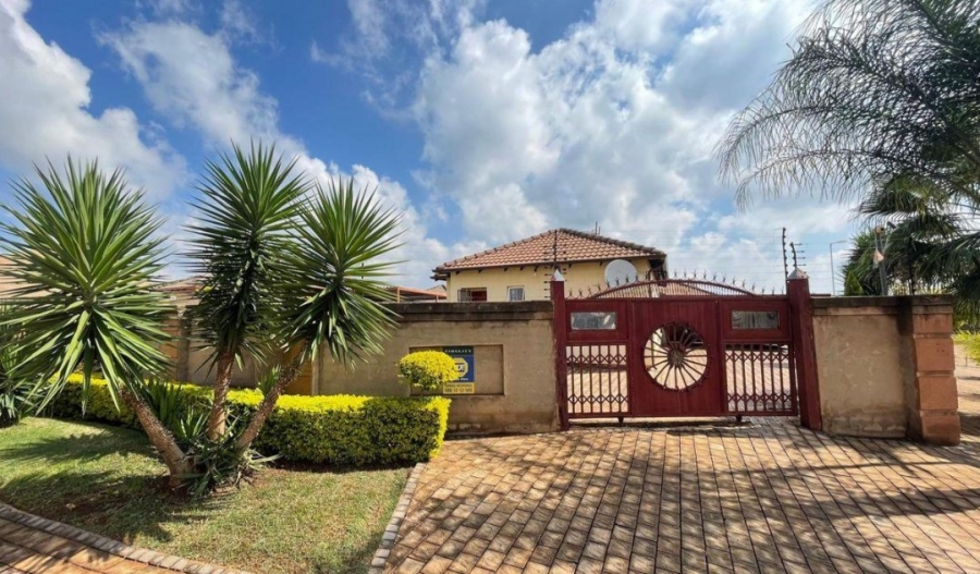 3 Bedroom Property for Sale in The Orchards Gauteng