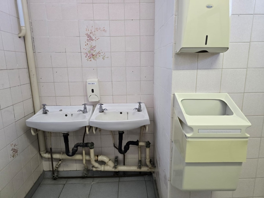 To Let commercial Property for Rent in Isando Gauteng