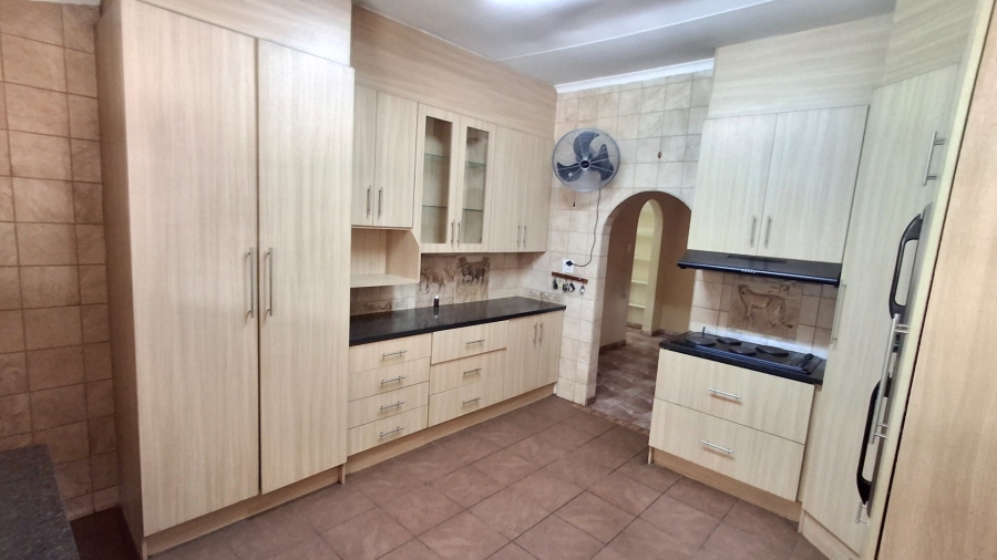 8 Bedroom Property for Sale in Pretoria North Gauteng