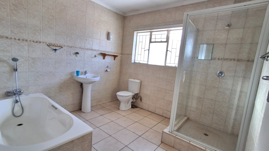 8 Bedroom Property for Sale in Pretoria North Gauteng