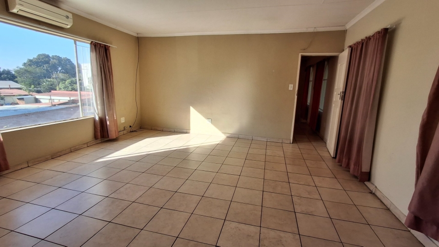 8 Bedroom Property for Sale in Pretoria North Gauteng