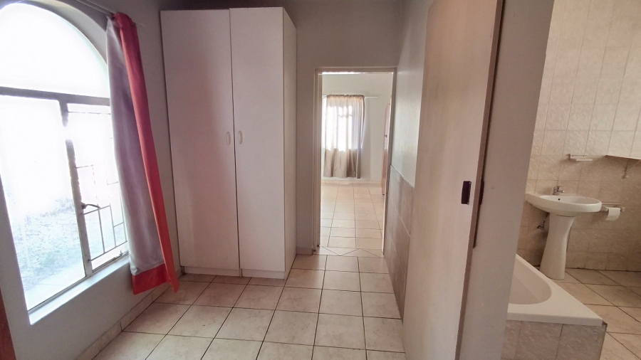 8 Bedroom Property for Sale in Pretoria North Gauteng