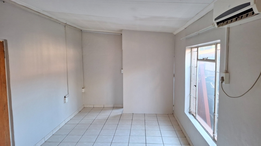8 Bedroom Property for Sale in Pretoria North Gauteng