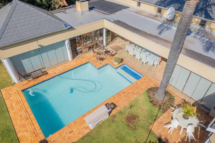 4 Bedroom Property for Sale in Zwartkop Gauteng