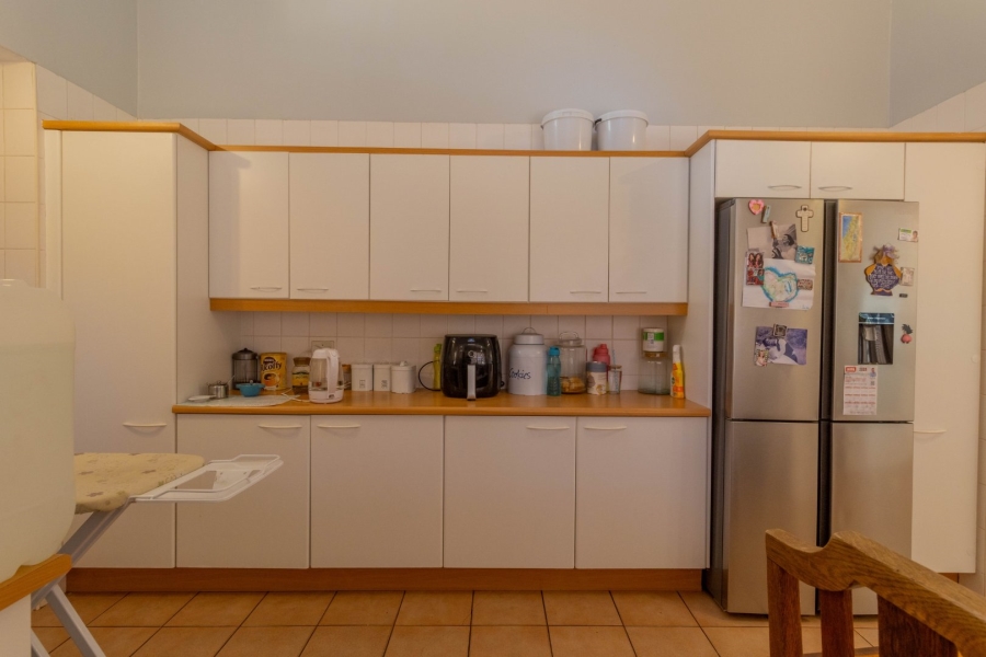 4 Bedroom Property for Sale in Zwartkop Gauteng