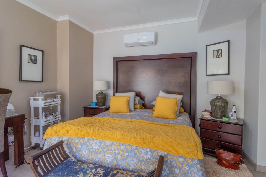 4 Bedroom Property for Sale in Zwartkop Gauteng