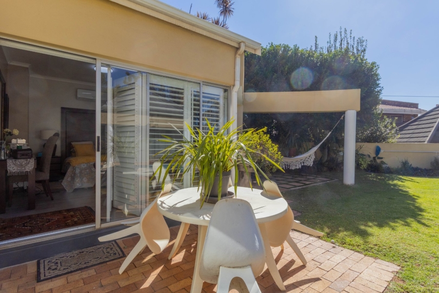 4 Bedroom Property for Sale in Zwartkop Gauteng