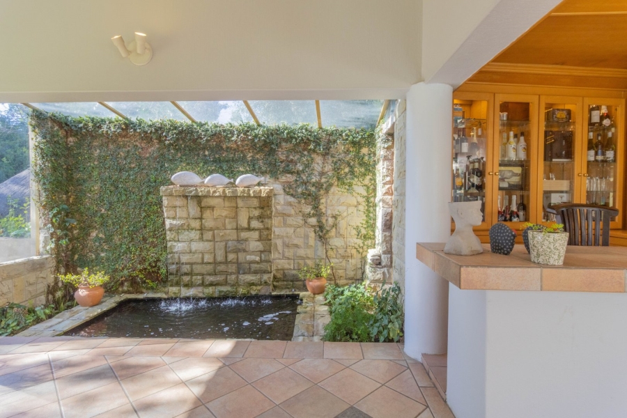 4 Bedroom Property for Sale in Zwartkop Gauteng