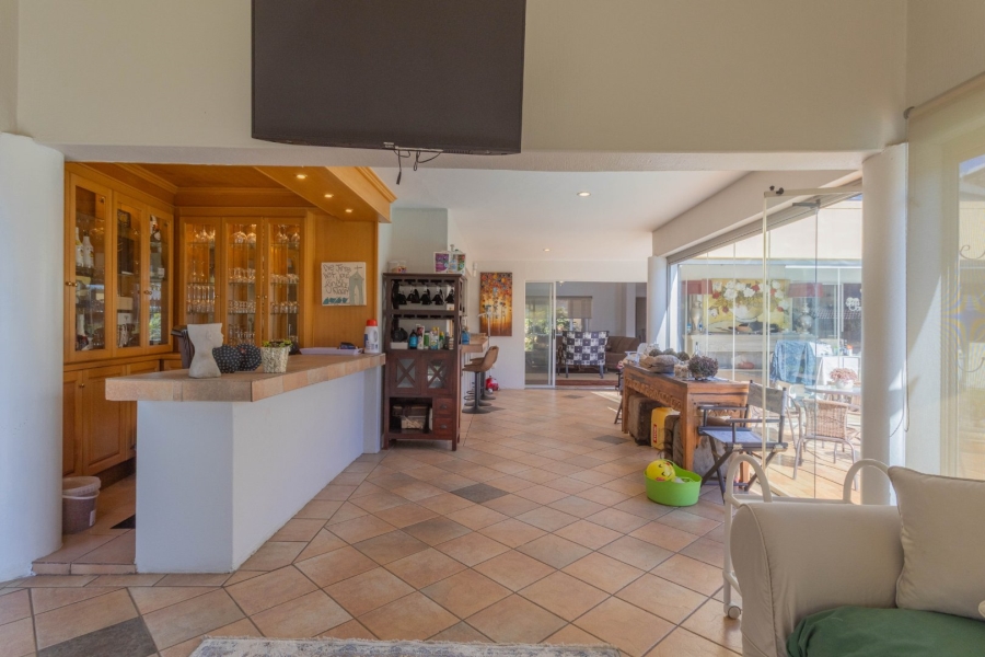 4 Bedroom Property for Sale in Zwartkop Gauteng