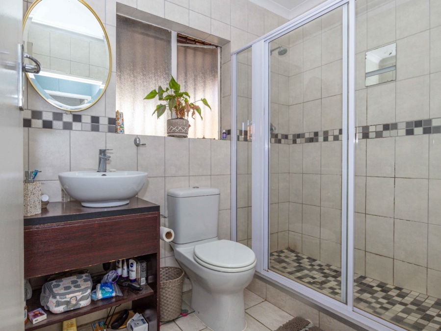 2 Bedroom Property for Sale in Eden Glen Gauteng