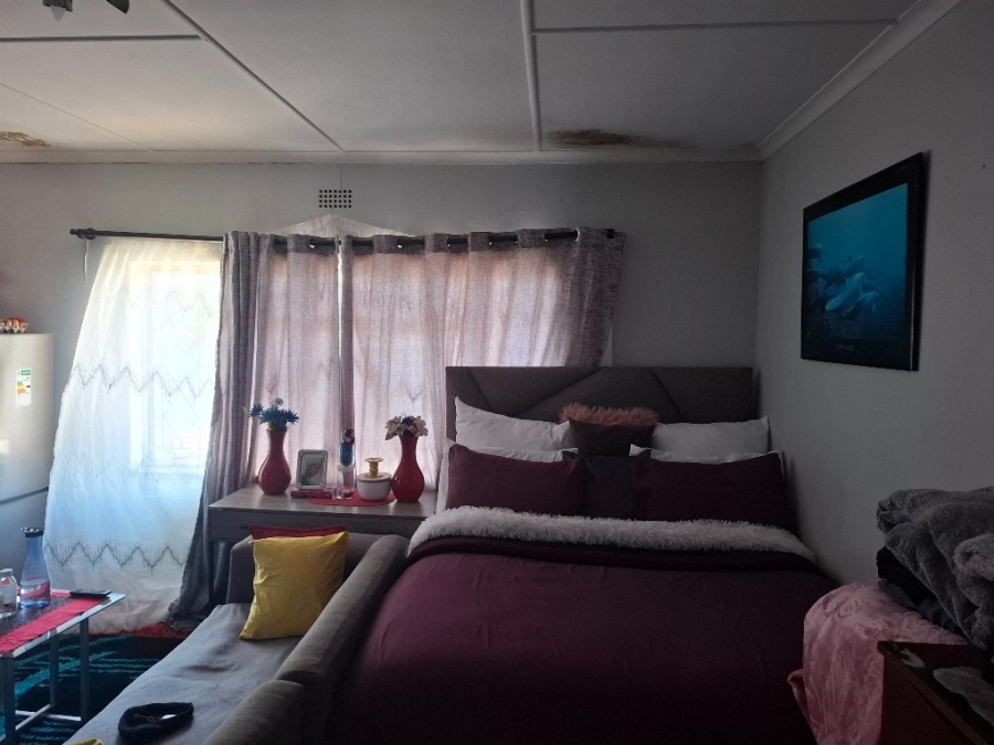 5 Bedroom Property for Sale in Eastleigh Gauteng