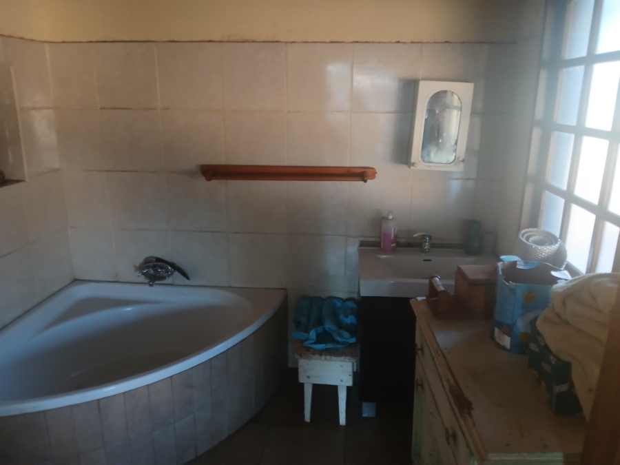 4 Bedroom Property for Sale in Danville Gauteng
