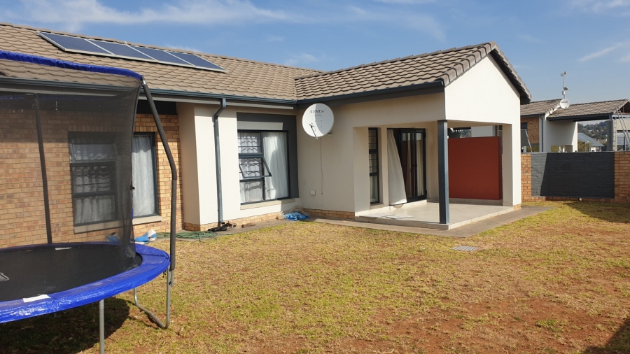 3 Bedroom Property for Sale in Amberfield Gauteng