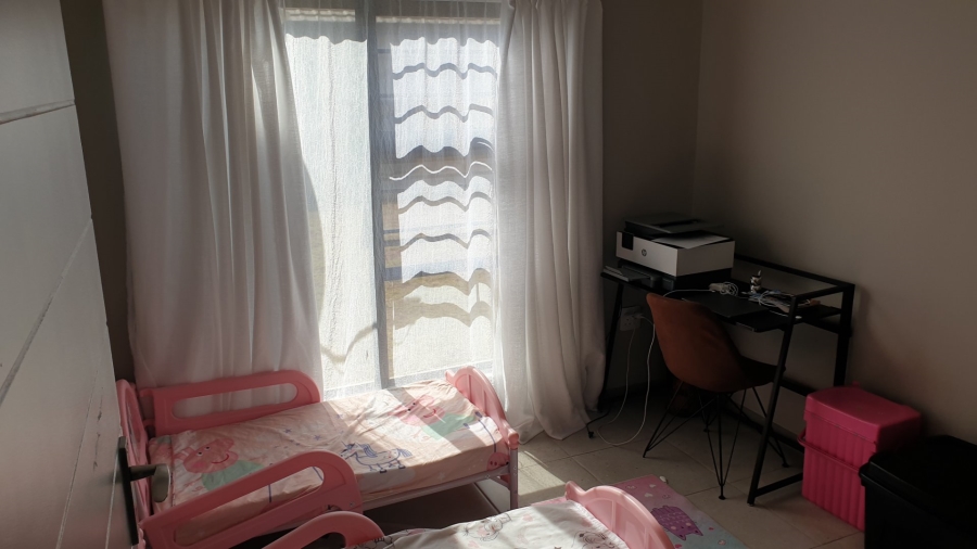 3 Bedroom Property for Sale in Amberfield Gauteng